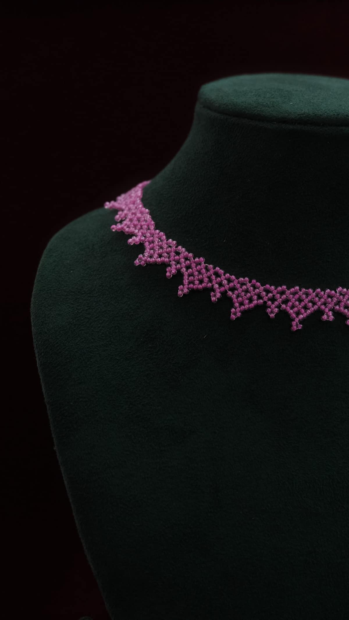 The Lace Choker in Rose